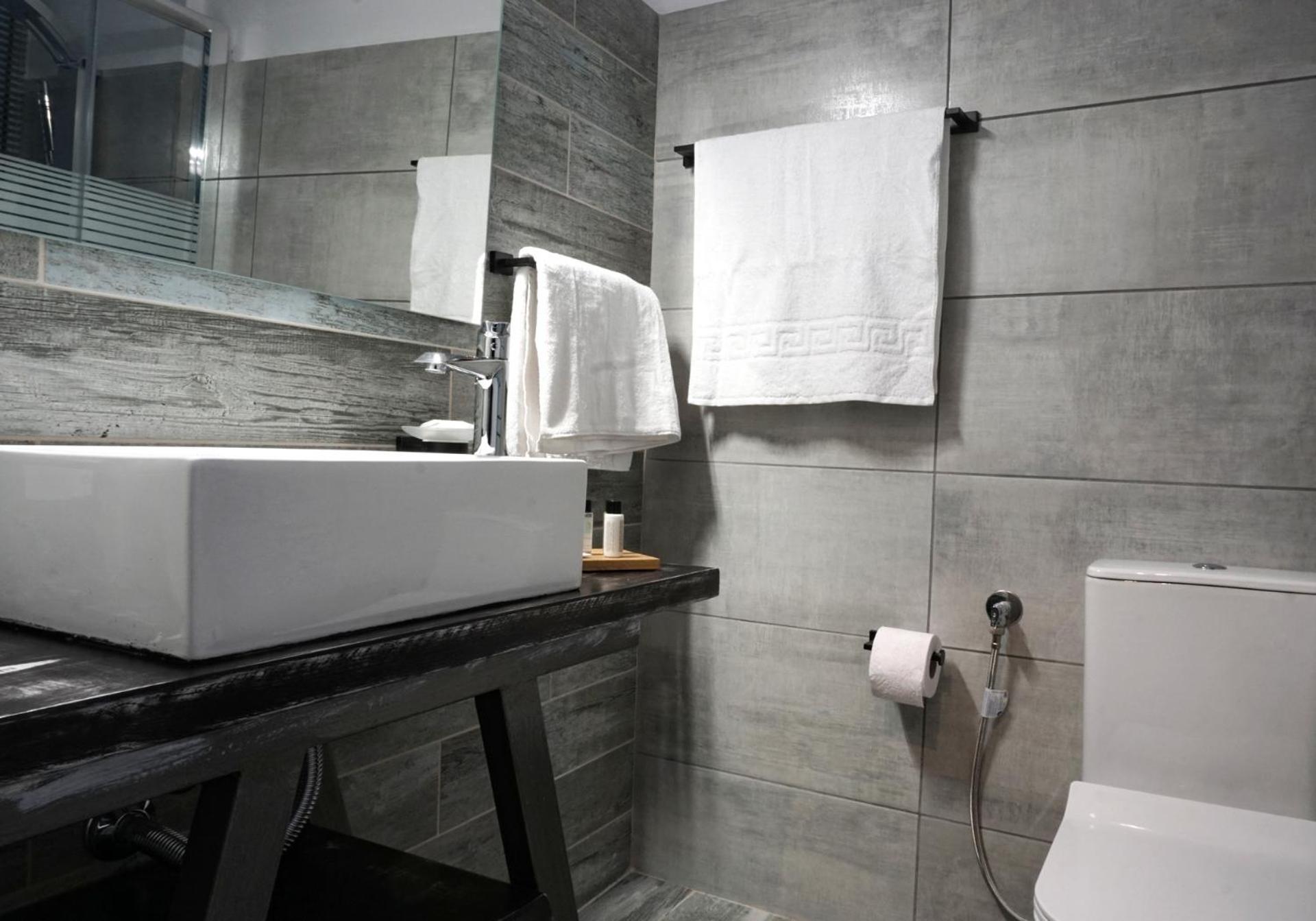 Liprando Hotel Náusza Kültér fotó